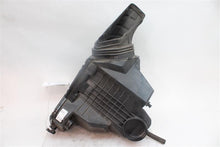 Load image into Gallery viewer, AIR CLEANER BOX Audi Q5 2009 09 2010 10 2011 11 2012 12 - 1152771