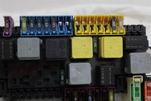 Load image into Gallery viewer, FUSE BOX Mercedes-Benz Gl350 Gl450 Gl550 GL63 AMG 13 14 15 16 - 1153471
