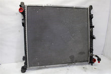 Load image into Gallery viewer, RADIATOR Gl350 Gl450 Gl550 GL63 AMG GLE350 GLE400 GLE43 GLE450 12-19 - 1153475