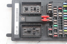 Load image into Gallery viewer, FUSE BOX Land Rover Evoque 12 13 14 15 16 17 - 1153949