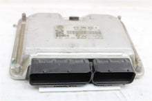 Load image into Gallery viewer, ECU ECM COMPUTER Volkswagen Jetta 2006 06 2.5L Auto - 1154915