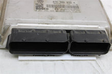 Load image into Gallery viewer, ECU ECM COMPUTER Volkswagen Jetta 2006 06 2.5L Auto - 1154915