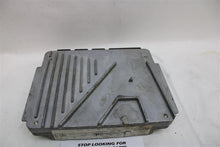Load image into Gallery viewer, ECU ECM COMPUTER Volvo V70 S60 2001 01 02 NON TURBO - 1154933