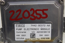 Load image into Gallery viewer, FUEL PUMP CONTROL MODULE COMPUTER Evoque LR2 LR4 Range Rover Sport 10-16 - 1154951