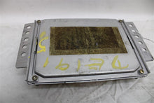 Load image into Gallery viewer, ECU ECM COMPUTER Land Rover Discovery 2000 01 02 03 04 - 1154954