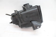 Load image into Gallery viewer, AIR CLEANER BOX Nissan Rogue 2008 08 2009 09 2010 10 2011 11 - 1155839