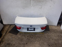 Load image into Gallery viewer, TRUNK LID 428i 430i 435i 440i 2014 14 2015 15 2016 16 2017 17 - 1156546