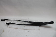 Load image into Gallery viewer, WINDSHIELD WIPER ARM Volkswagen Golf 2017 17 - 1158166