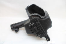 Load image into Gallery viewer, AIR CLEANER BOX Infiniti FX Series FX35 FX50 QX70 2010-2017 Right - 1158478