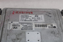 Load image into Gallery viewer, ECU ECM COMPUTER Hyundai Elantra 2017 17 2018 18 - 1161048