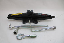 Load image into Gallery viewer, JACK Toyota Rav4 2009 09 - 1161349