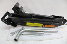 Load image into Gallery viewer, JACK Audi Q5 2012 12 - 1161925