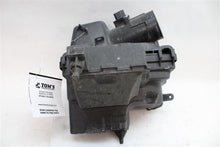 Load image into Gallery viewer, AIR CLEANER BOX JX35 QX60 Murano Murano Cross Cabriolet Pathfinder 13-16 - 1161979