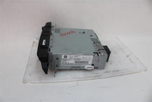 Load image into Gallery viewer, AM FM CD PLAYER RADIO 528i 535i 550i M5 M6 2008 08 2009 09 2010 10 - 1163778