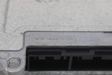 Load image into Gallery viewer, BODY CONTROL MODULE BCM COMPUTER Vanden Pl XJ8 XJ8L XJR 06 07 - 1163961