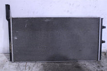 Load image into Gallery viewer, RADIATOR BMW 550i 550i Gt 650i 10 11 12 13 14 15 16 17 18 AT - 1165548