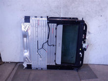 Load image into Gallery viewer, SUNROOF ASSEMBLY BMW 750i 745i 760i 2002 02 03 04 - 08 - 1165906