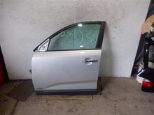 Load image into Gallery viewer, FRONT DOOR Sorento 2011 11 2012 12 2013 13 2014 14 2015 15 Left - 1166115
