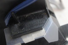 Load image into Gallery viewer, Floor Shifter Lexus IS250 2007 07 - 1166576