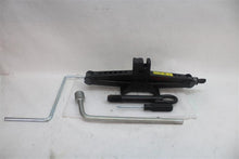 Load image into Gallery viewer, JACK Lexus ES350 2013 13 - 1167385