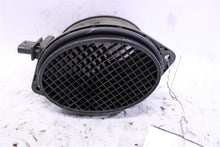 Load image into Gallery viewer, Mass Air Flow Sensor Meter MAF BMW X5 07 08 09 10 - 1167657