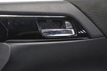 Load image into Gallery viewer, FRONT INTERIOR DOOR TRIM PANEL Honda Accord 2017 17 - 1168722