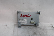 Load image into Gallery viewer, Display Screen Nissan Murano Titan Aramada 03 04 05 06 07 08 09 10 11 12 - 1171873