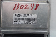 Load image into Gallery viewer, ECU ECM COMPUTER Audi A6 Passat 1999 99 00 01 2.8 - 1171975