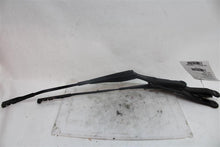 Load image into Gallery viewer, WINDSHIELD WIPER ARM Mercedes-Benz E300 2017 17 - 1172594
