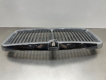 Load image into Gallery viewer, Grille Jaguar XJ6 1979 - NW98456
