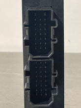 Load image into Gallery viewer, NAVIGATION COMPUTER Audi A8 S8 2000 00 2001 01 02 03 - NW28517