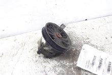 Load image into Gallery viewer, POWER STEERING PUMP Volvo S60 V70 S80 99 00 01 - 04 05 - 1247731