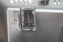 Load image into Gallery viewer, DISPLAY SCREEN 330i 650i 323i 545i 550i 525i 2004 04 05 06 07 08 09 10 - 1258601
