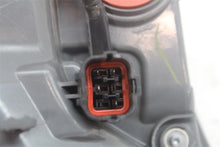 Load image into Gallery viewer, OUTER TAIL LIGHT LAMP Kia Sorento 2011 11 2012 12 2013 13 Right - 1263606