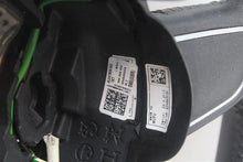 Load image into Gallery viewer, STEERING WHEEL Audi Q7 2013 13 - 1271846