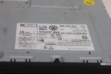 Load image into Gallery viewer, RADIO Volkswagen Golf Golf GTI 2016 16 2017 17 - 1271923