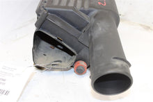 Load image into Gallery viewer, AIR CLEANER BOX Mercedes-Benz C250 C300 C350 C63 2016 16 - 1272654