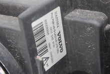 Load image into Gallery viewer, HEADLIGHT LAMP ASSEMBLY C70 S60 S70 V70 XC70 01 02 03 04 Left - 1274378