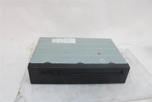 Load image into Gallery viewer, INFO GPS SCREEN GX470 Prius LS430 SC430 04 05 06 07 - 1276348