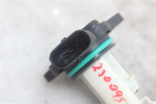 Load image into Gallery viewer, Mass Air Flow Sensor Meter MAF 135i 335i 528i 535i 535i Gt 640I 10-17 - 1277135