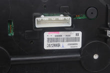 Load image into Gallery viewer, SPEEDOMETER CLUSTER Nissan Versa 15 16 17 18 19 - 1277964