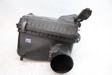 Load image into Gallery viewer, AIR CLEANER BOX Sequoia Tundra 07 08 09 10 11 12 13 14 15 16 - 1278874
