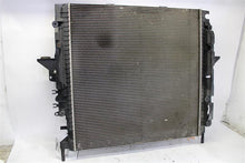 Load image into Gallery viewer, RADIATOR LR4 Range Rover Sport 10 11 12 13 14 15 16 - 1281738
