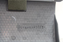 Load image into Gallery viewer, PLASTIC ENGINE COVER Nissan Sentra 2014 14 - 1282991