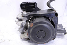 Load image into Gallery viewer, ABS PUMP Toyota Camry 2007 07 2008 08 2009 09 - 1283388