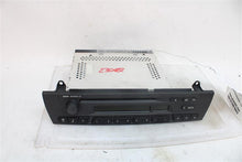 Load image into Gallery viewer, RADIO BMW X3 2004 04 2005 05 AM FM CD - 1284647