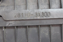 Load image into Gallery viewer, AIR CLEANER BOX Hyundai Elantra 11 12 13 14 15 16 - 1289979