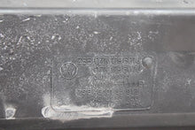 Load image into Gallery viewer, AIR CLEANER BOX Volkswagen Beetle Golf Jetta Passat 12 13 14 - 1291835
