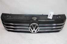 Load image into Gallery viewer, GRILLE Volkswagen Passat 2012 12 2013 13 2014 14 2015 15 - 1291859