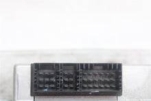 Load image into Gallery viewer, Transfers Case Computer Land Rover LR3 Range Rover Sport 05 06 07 08 09 - 1292366